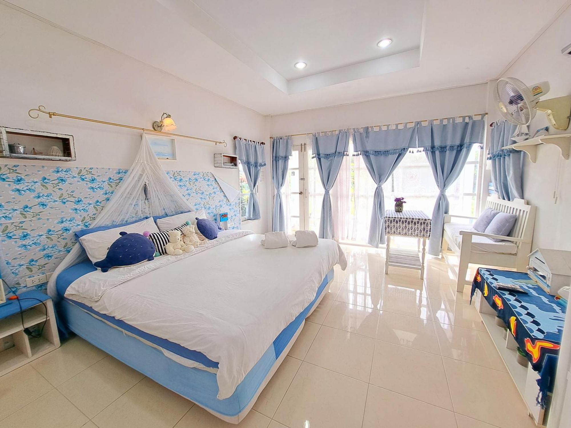 Prathana Garden Beach Resort Хуа Хин Экстерьер фото
